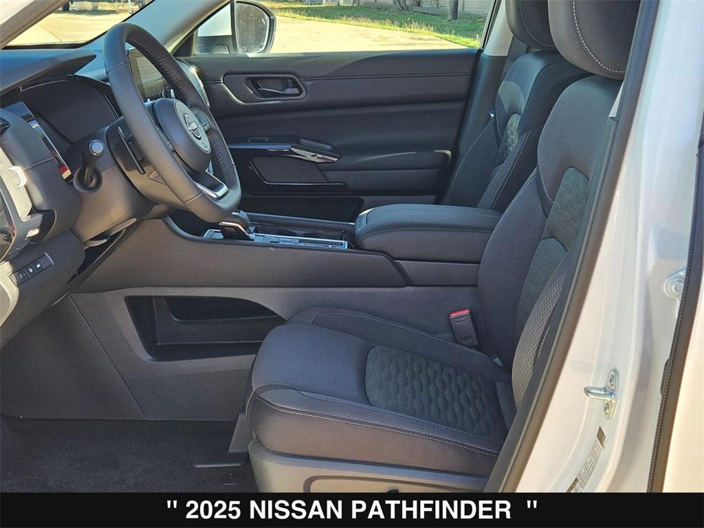 new 2025 Nissan Pathfinder car, priced at $37,375