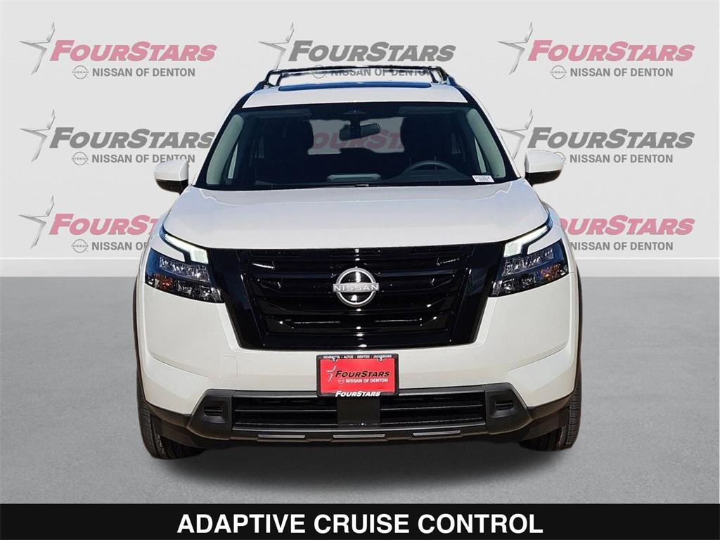 new 2025 Nissan Pathfinder car, priced at $37,375