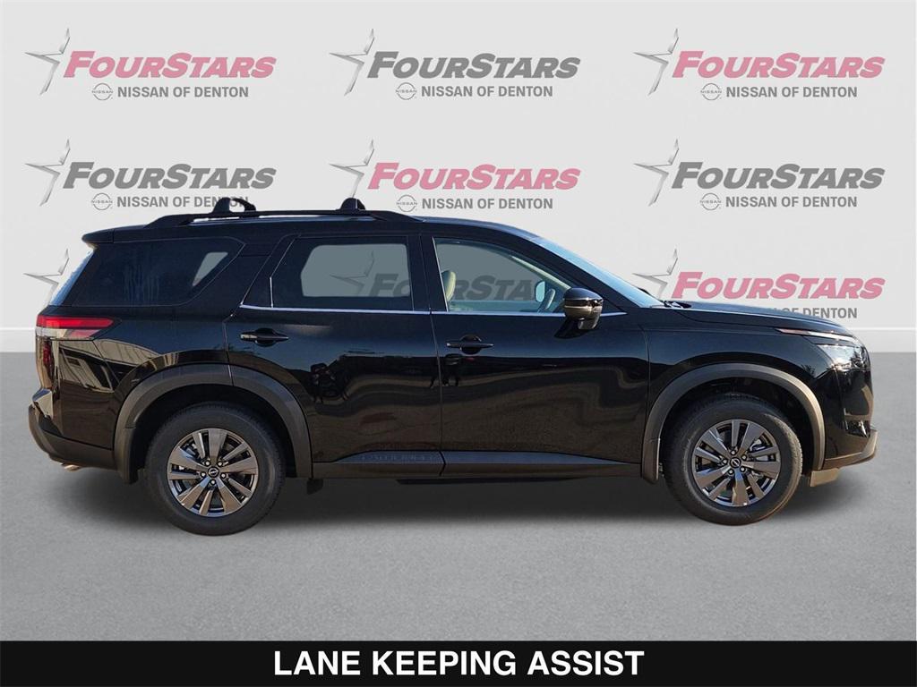 new 2025 Nissan Pathfinder car, priced at $33,980