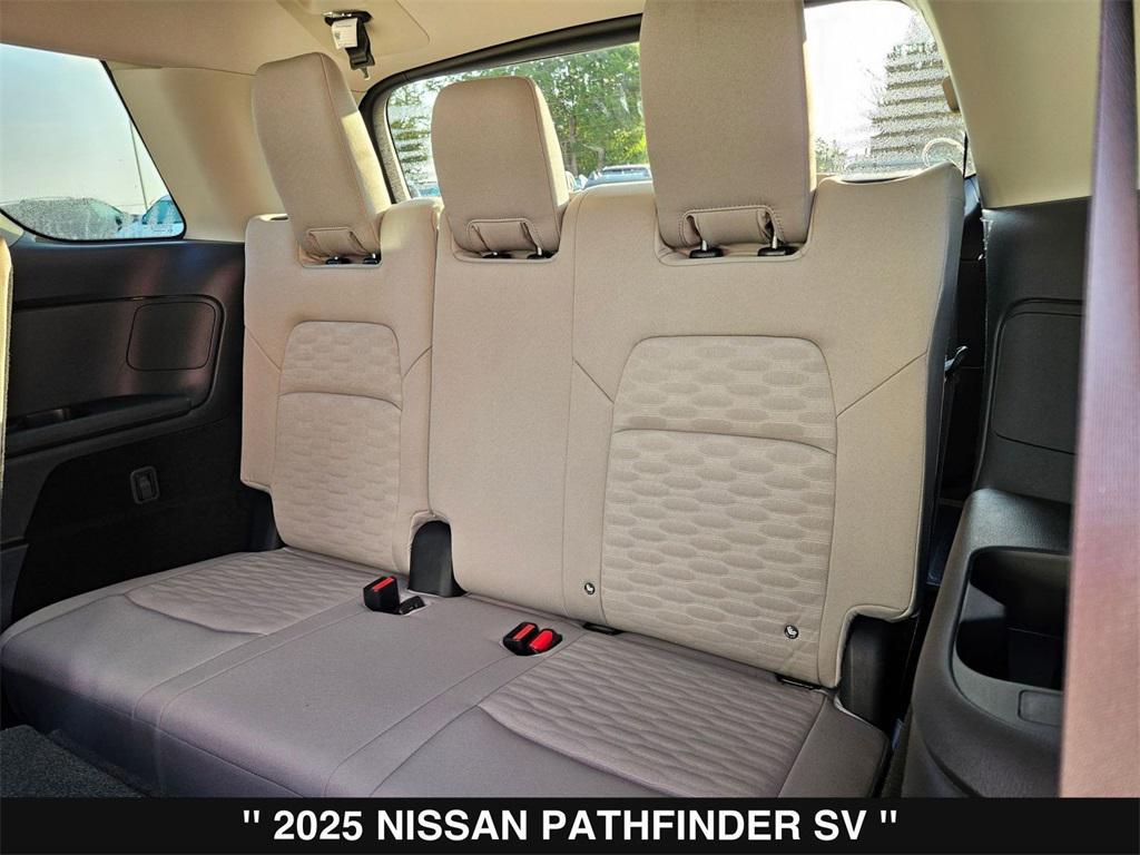 new 2025 Nissan Pathfinder car, priced at $33,980