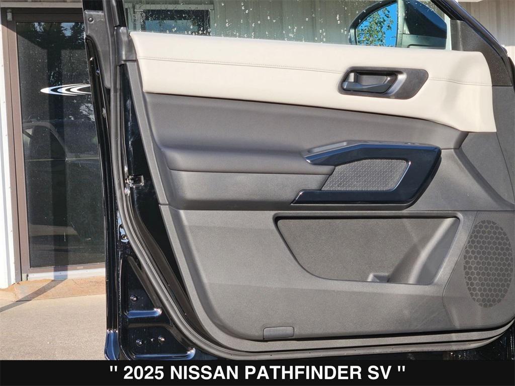 new 2025 Nissan Pathfinder car, priced at $33,980