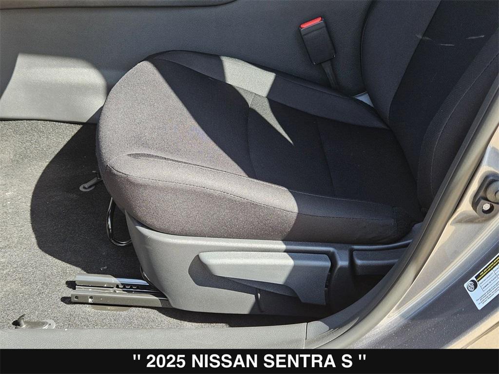 new 2025 Nissan Sentra car, priced at $21,225