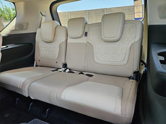 new 2025 Nissan Armada car, priced at $86,711