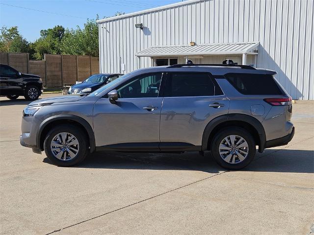 new 2025 Nissan Pathfinder car, priced at $38,169