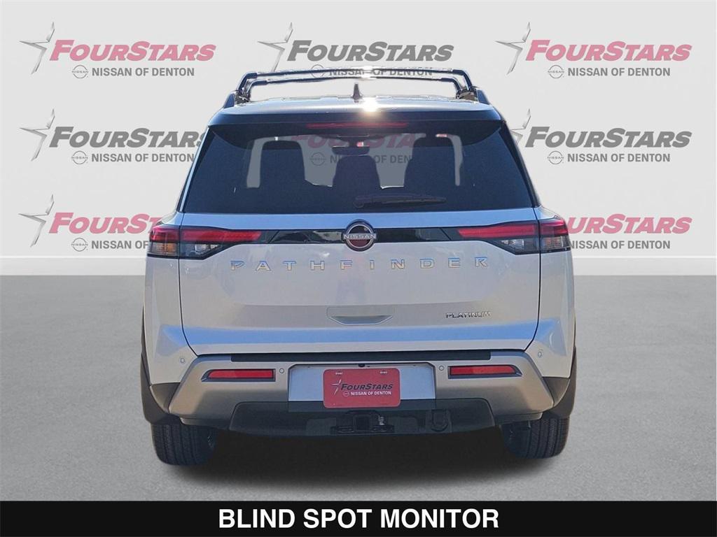 new 2025 Nissan Pathfinder car, priced at $44,317