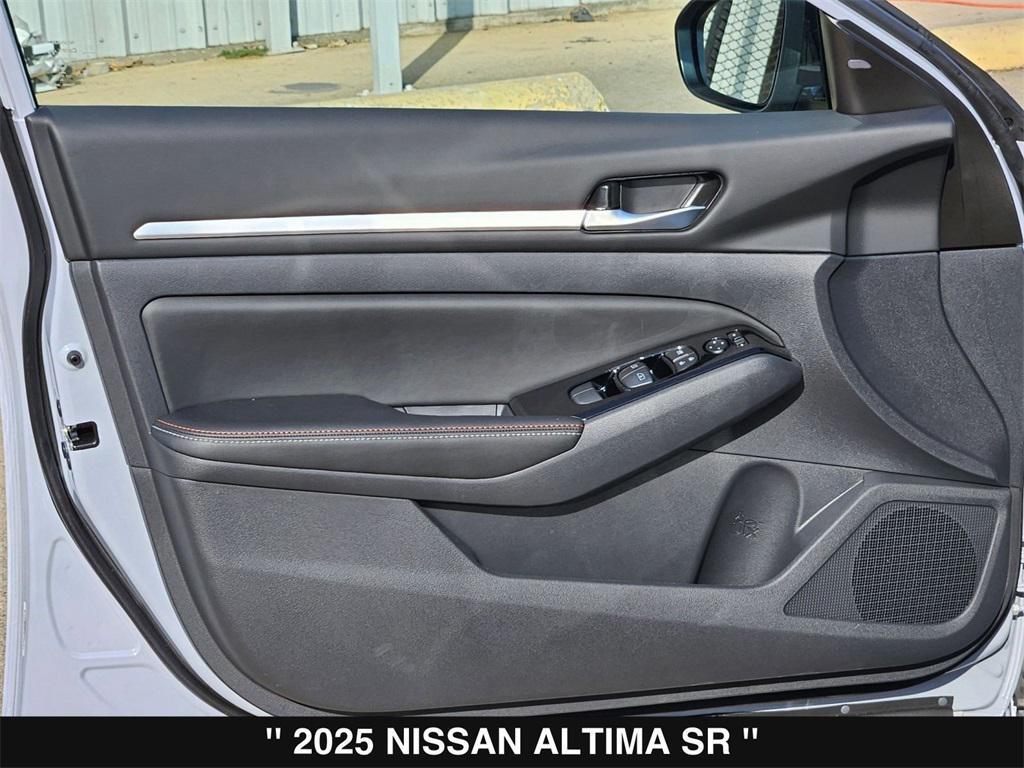 new 2025 Nissan Altima car, priced at $31,332