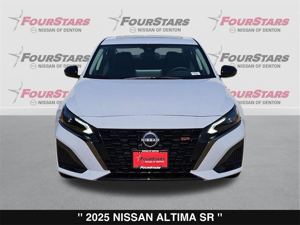 new 2025 Nissan Altima car, priced at $31,580