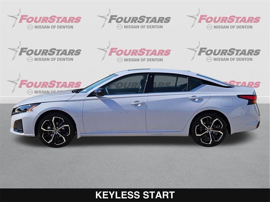 new 2025 Nissan Altima car, priced at $31,580