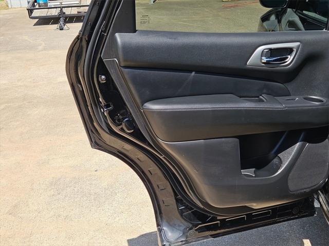 used 2020 Nissan Pathfinder car, priced at $17,943