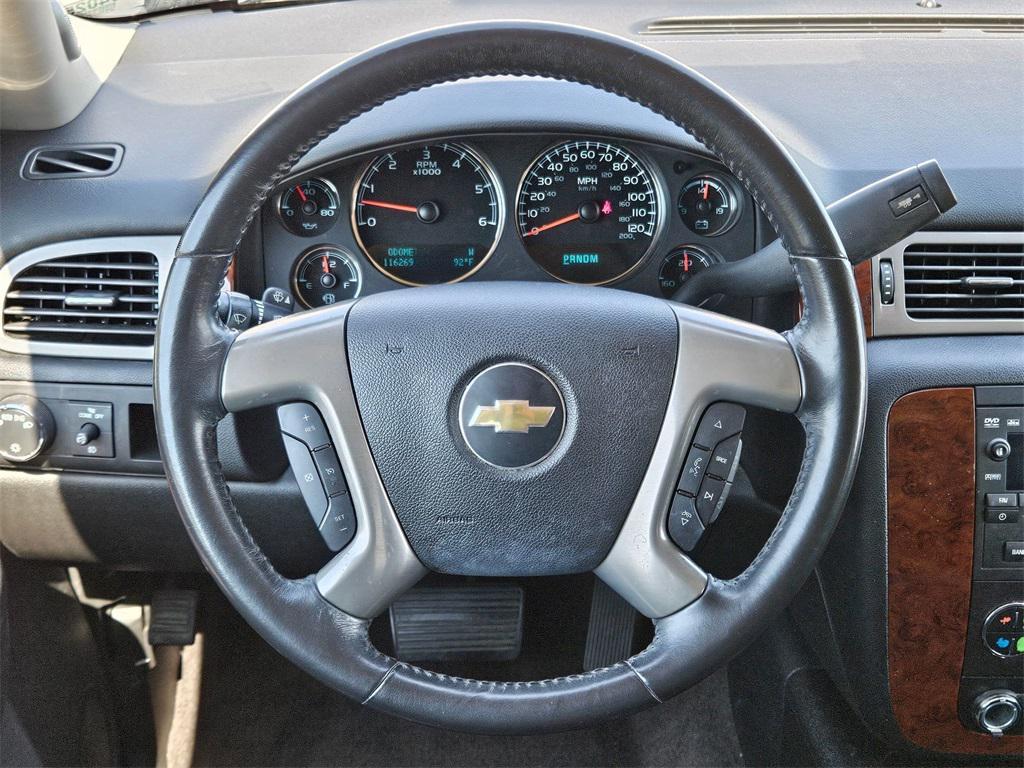 used 2014 Chevrolet Suburban car, priced at $14,125