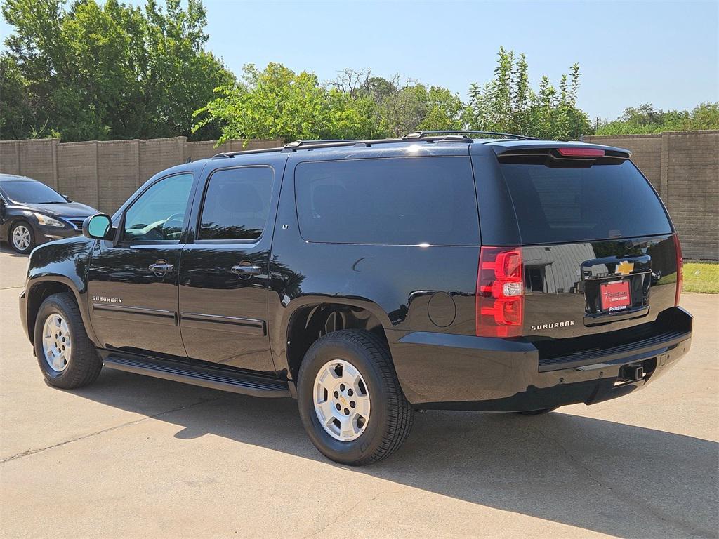 used 2014 Chevrolet Suburban car, priced at $14,125