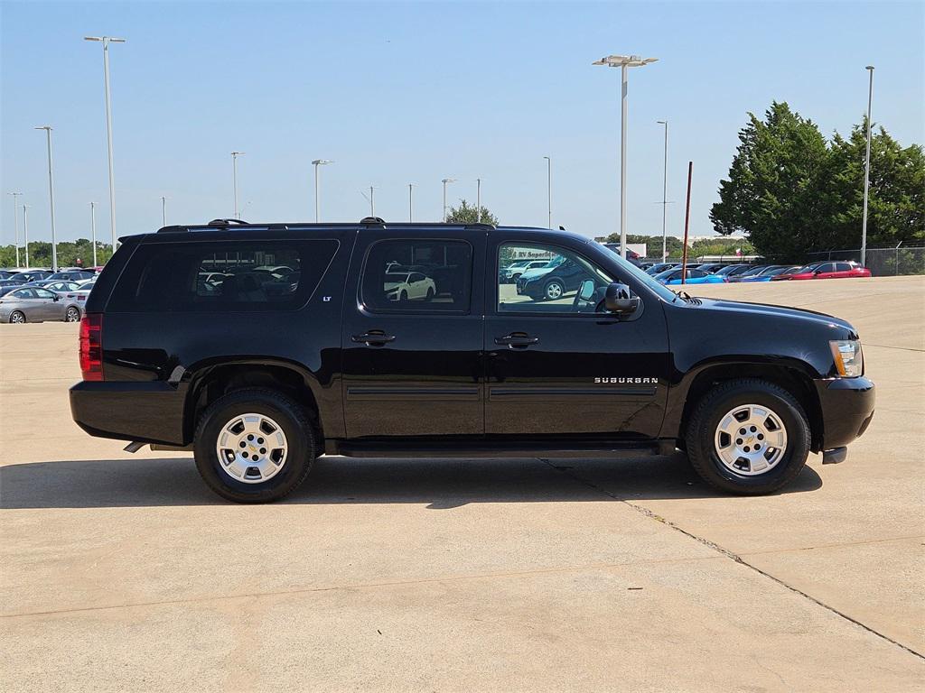 used 2014 Chevrolet Suburban car, priced at $14,125