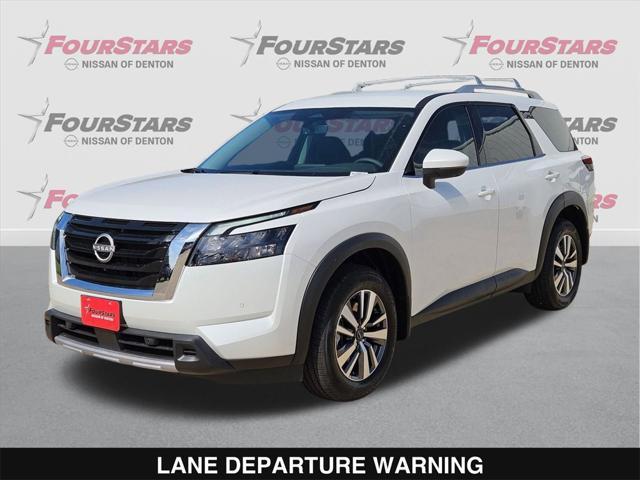 new 2025 Nissan Pathfinder car, priced at $44,194