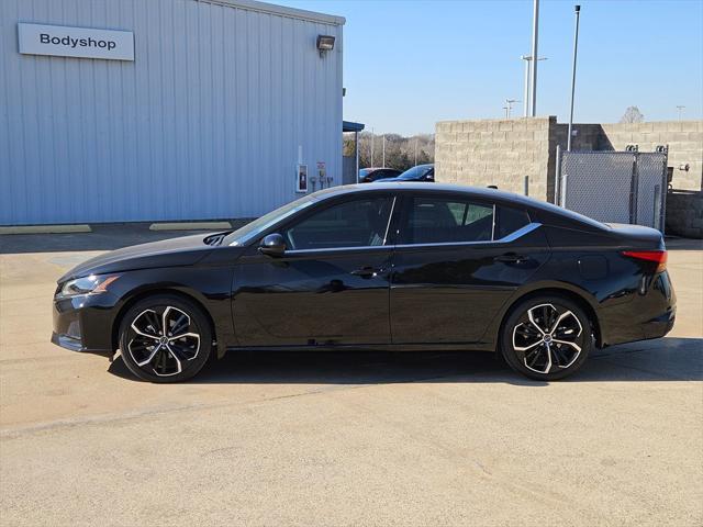 new 2025 Nissan Altima car, priced at $29,753