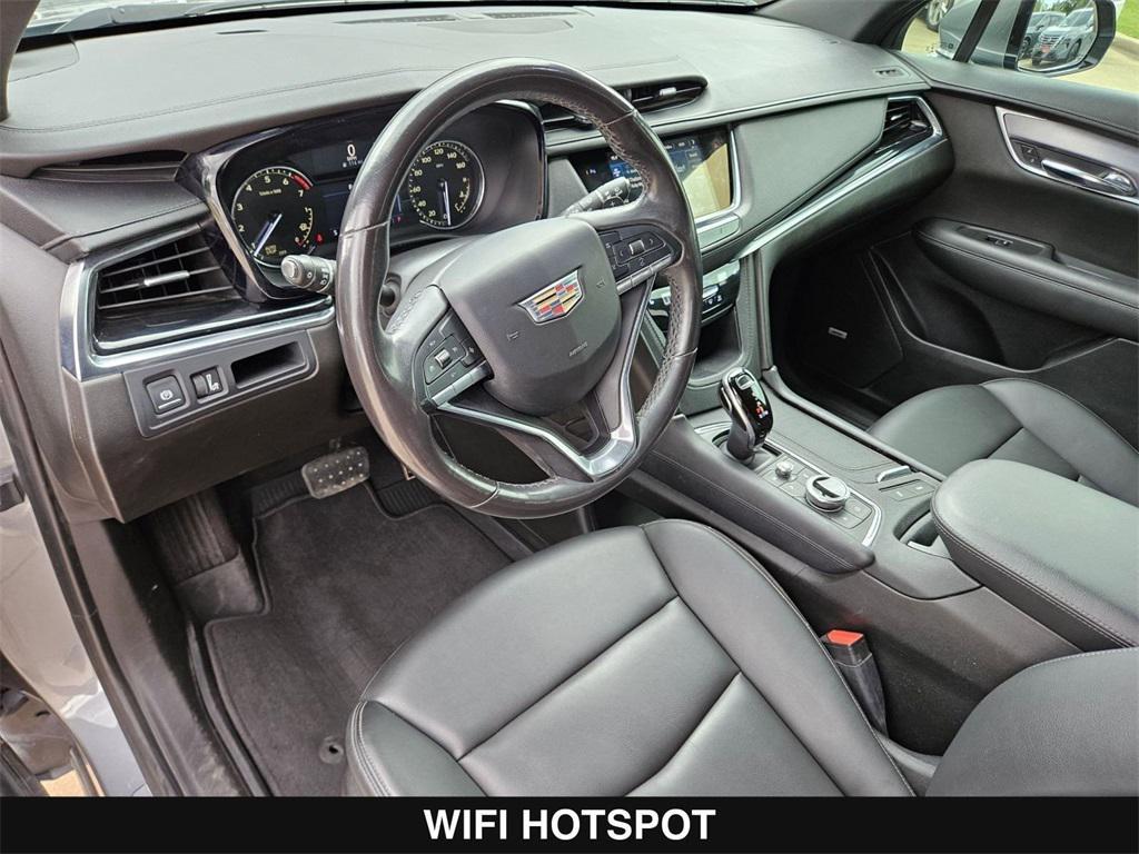 used 2021 Cadillac XT6 car, priced at $23,653