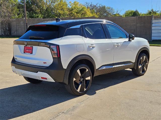 new 2025 Nissan Kicks car, priced at $29,797