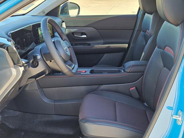 new 2025 Nissan Kicks car, priced at $27,892