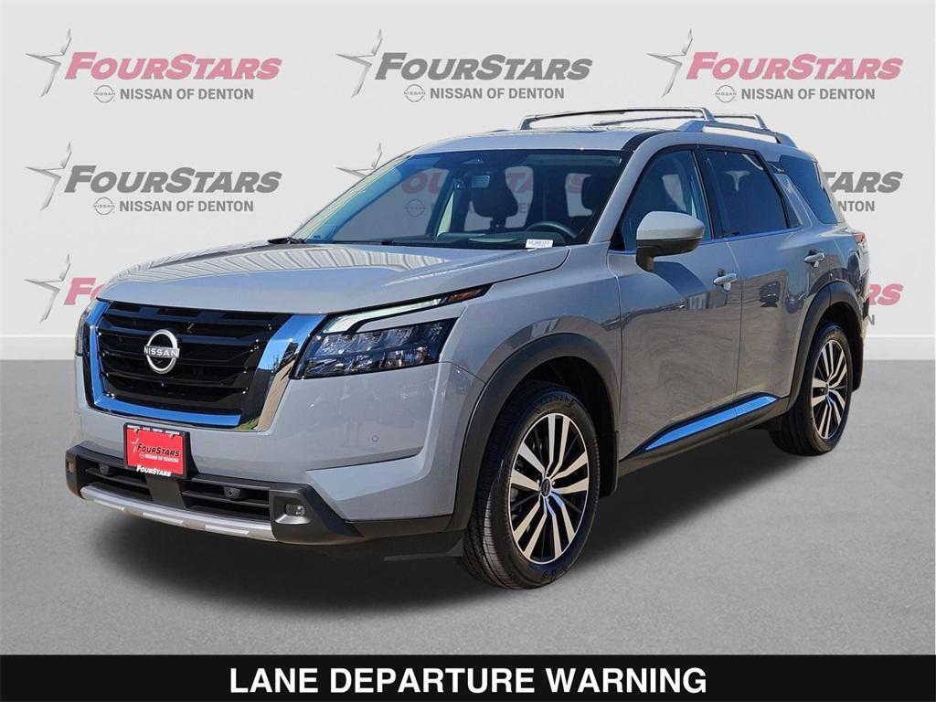 new 2025 Nissan Pathfinder car, priced at $44,256