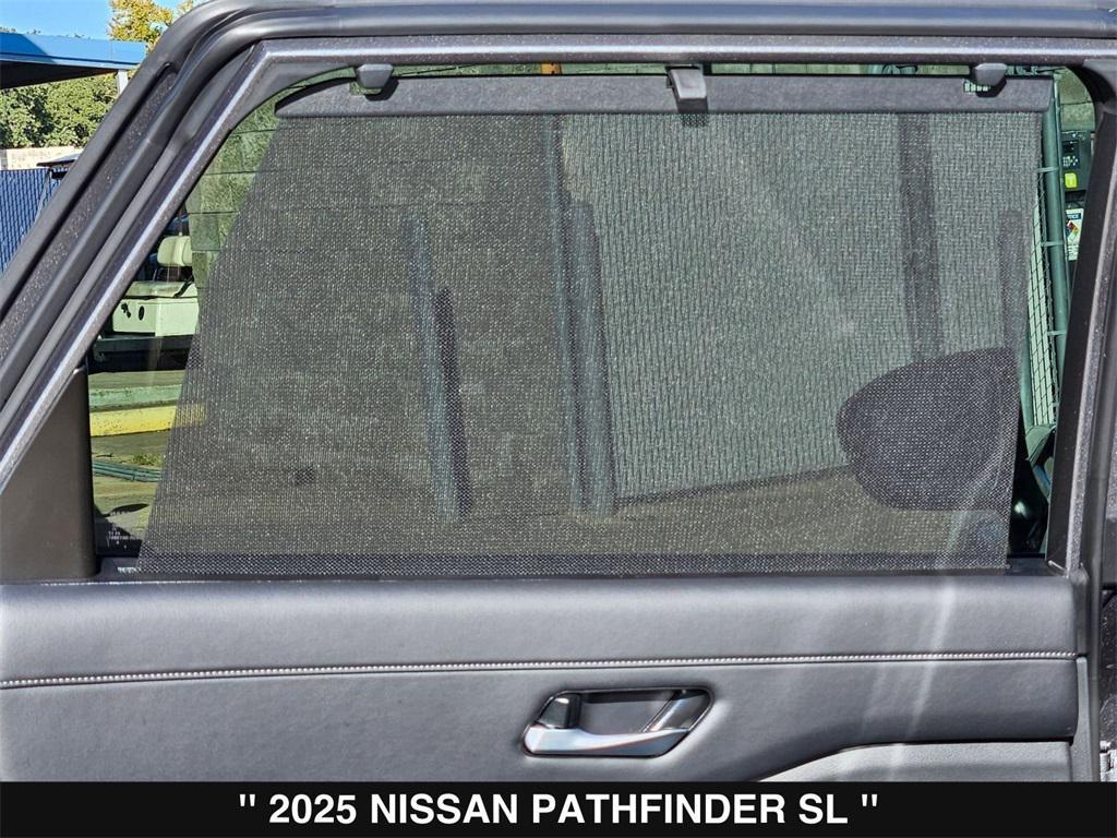 new 2025 Nissan Pathfinder car, priced at $35,866