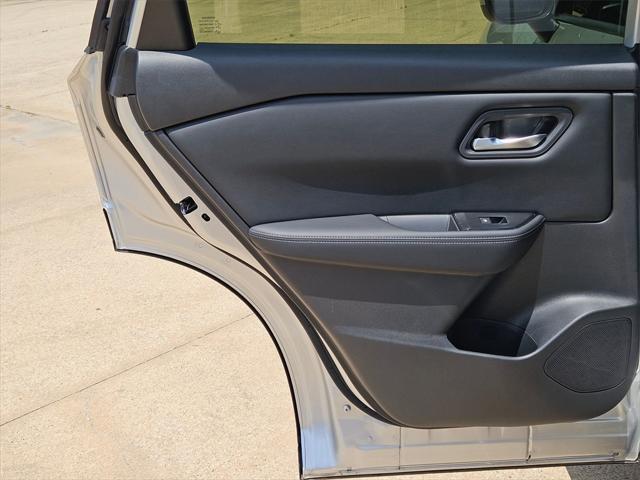 new 2025 Nissan Rogue car, priced at $32,176
