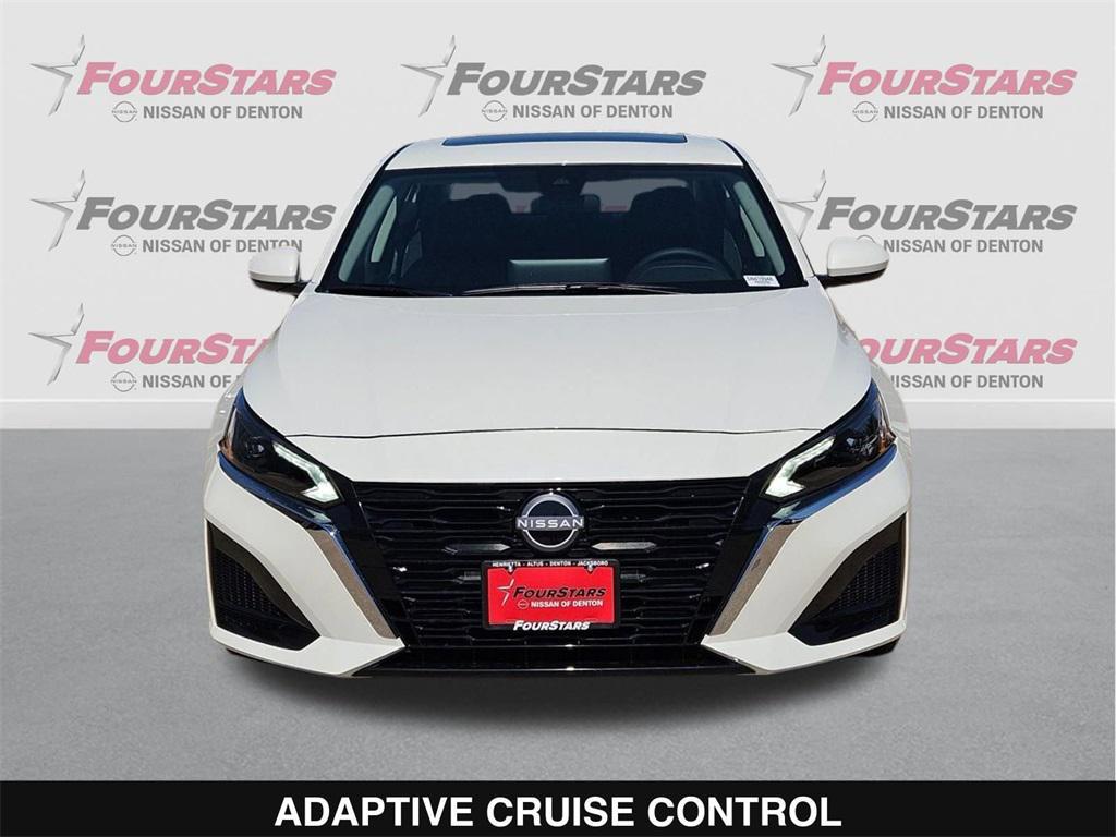 new 2025 Nissan Altima car, priced at $29,299