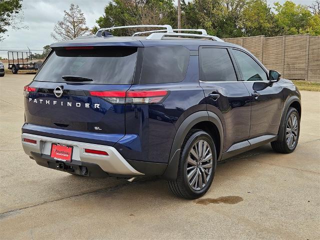 new 2025 Nissan Pathfinder car, priced at $43,821