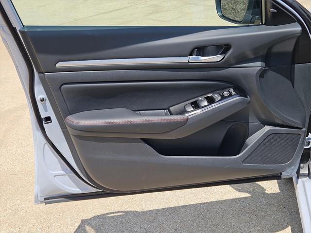 new 2025 Nissan Altima car, priced at $29,643