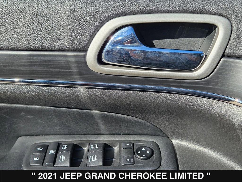 used 2021 Jeep Grand Cherokee car, priced at $23,368