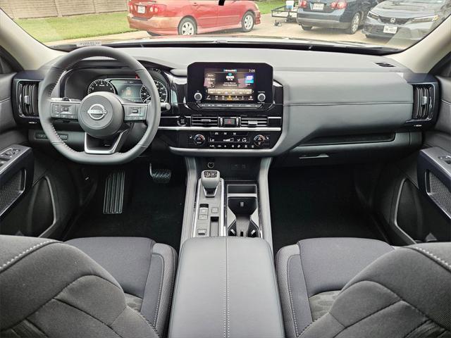 new 2025 Nissan Pathfinder car, priced at $39,269