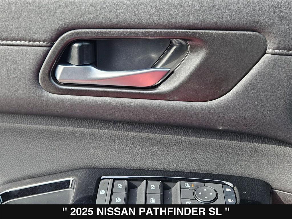 new 2025 Nissan Pathfinder car, priced at $37,105