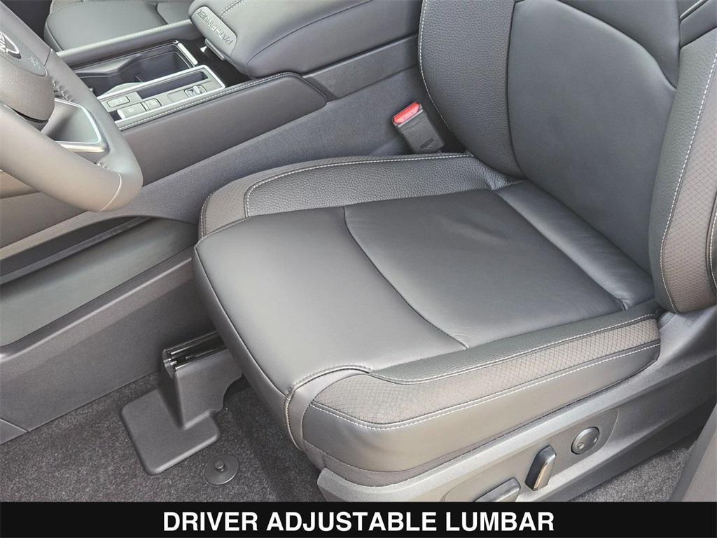 new 2025 Nissan Pathfinder car, priced at $37,105