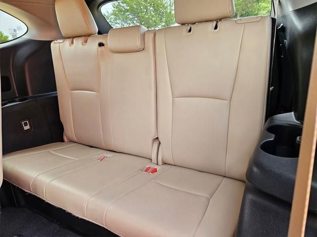 used 2021 Toyota Highlander car, priced at $32,329