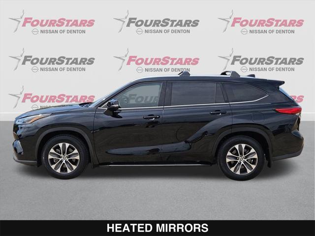 used 2021 Toyota Highlander car, priced at $30,531