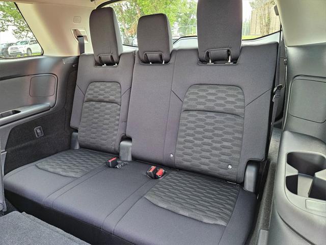 new 2025 Nissan Pathfinder car, priced at $39,776
