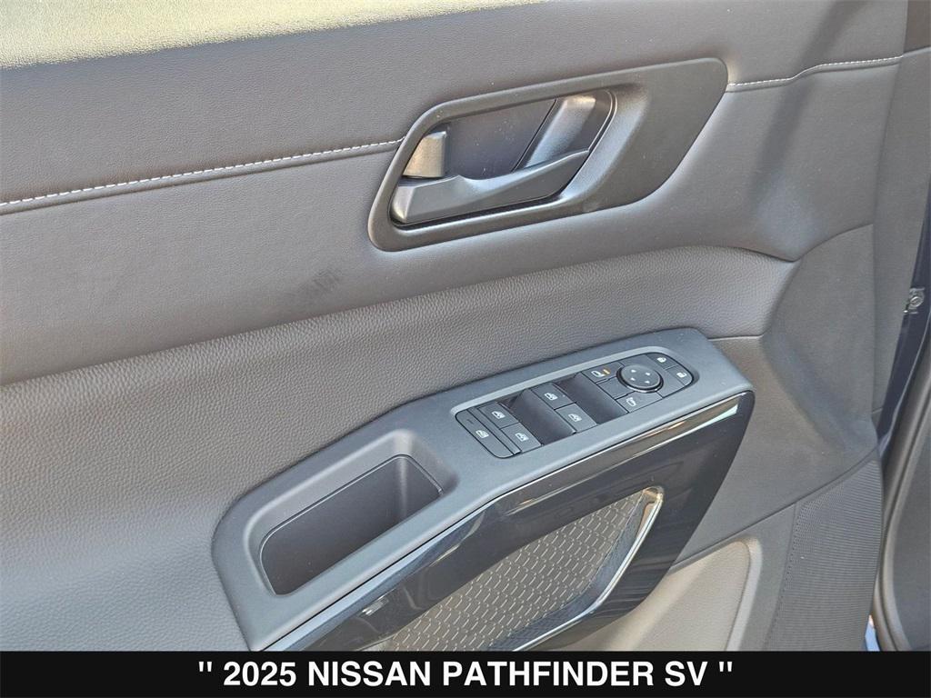 new 2025 Nissan Pathfinder car, priced at $34,377