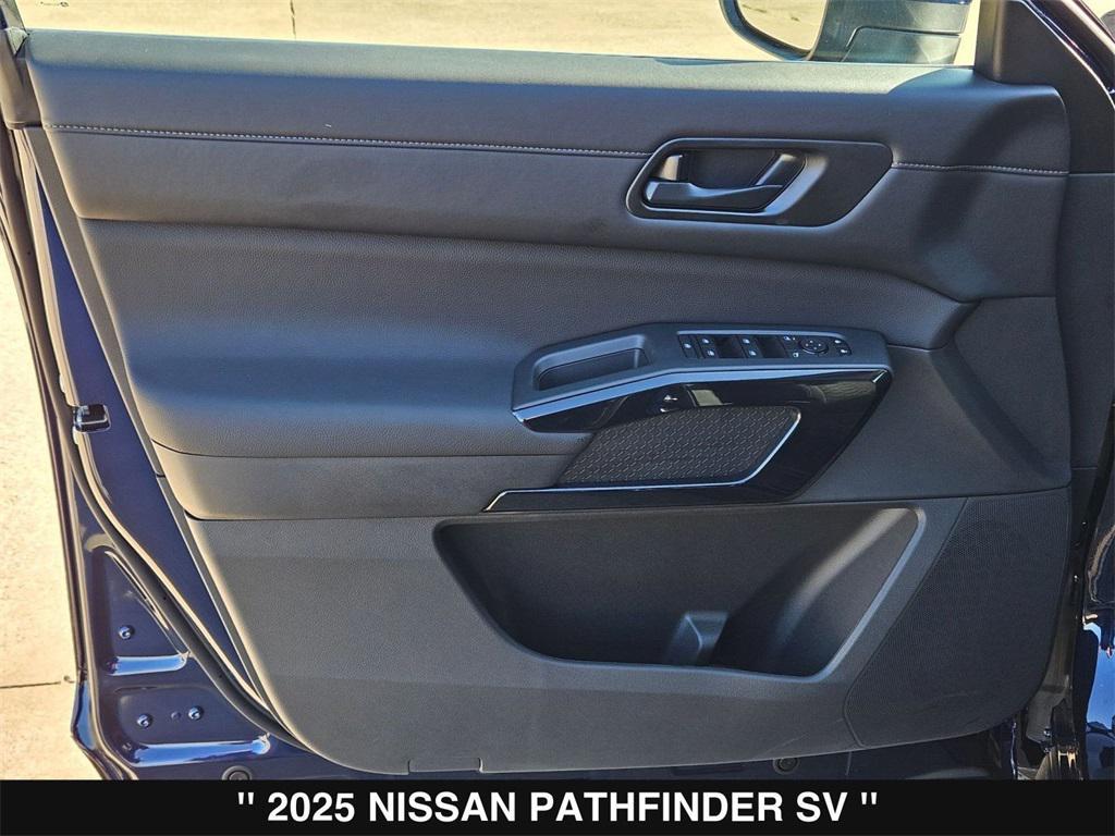 new 2025 Nissan Pathfinder car, priced at $34,377