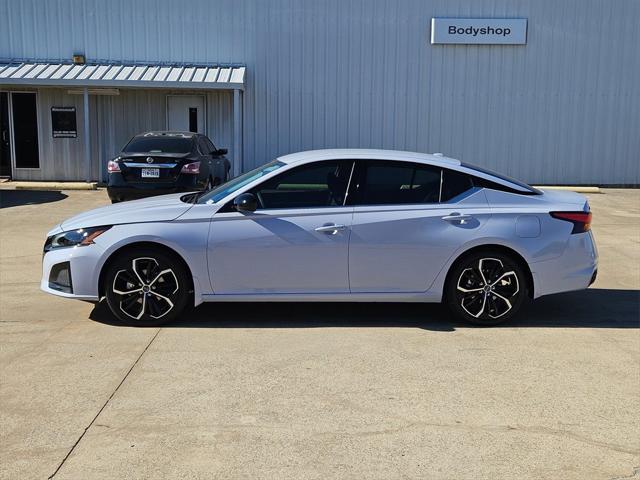 new 2025 Nissan Altima car, priced at $27,170