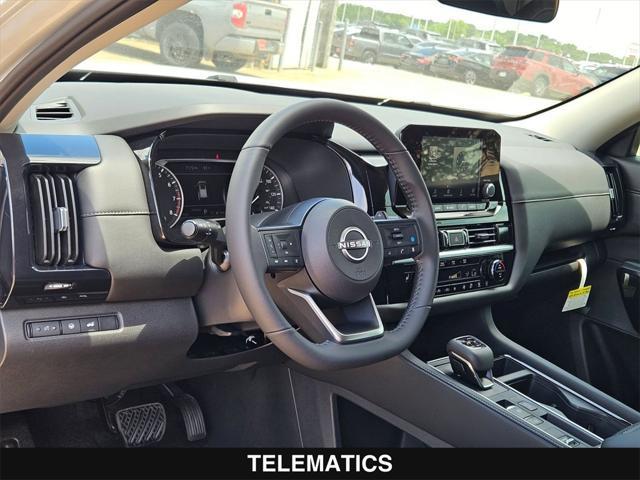 new 2025 Nissan Pathfinder car, priced at $38,265
