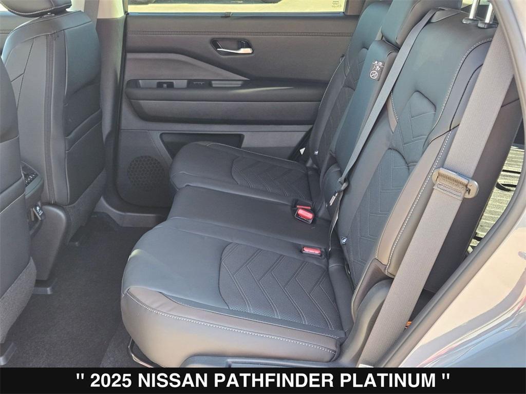 new 2025 Nissan Pathfinder car, priced at $45,424