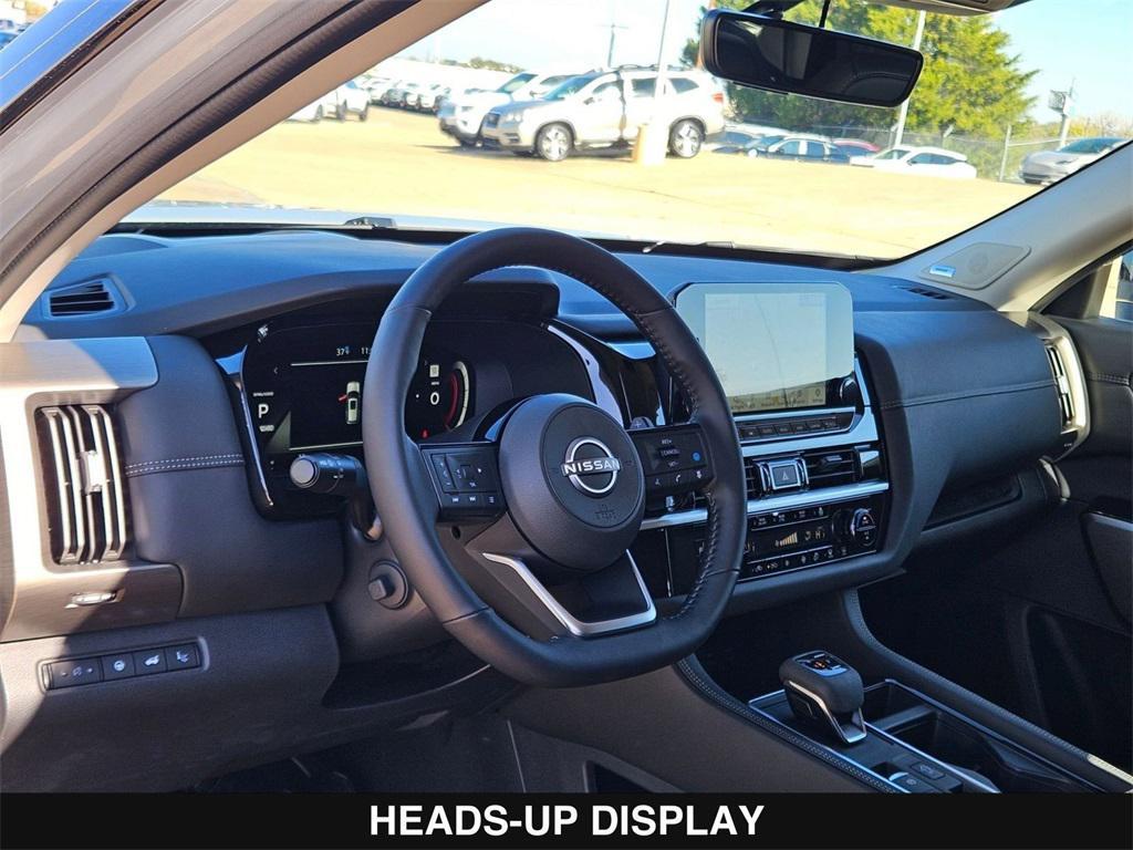 new 2025 Nissan Pathfinder car, priced at $45,424