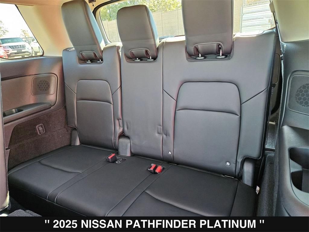 new 2025 Nissan Pathfinder car, priced at $45,424