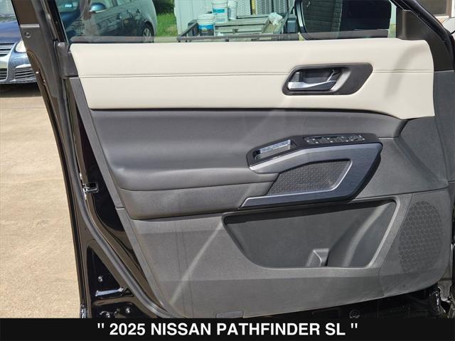 new 2025 Nissan Pathfinder car, priced at $44,650