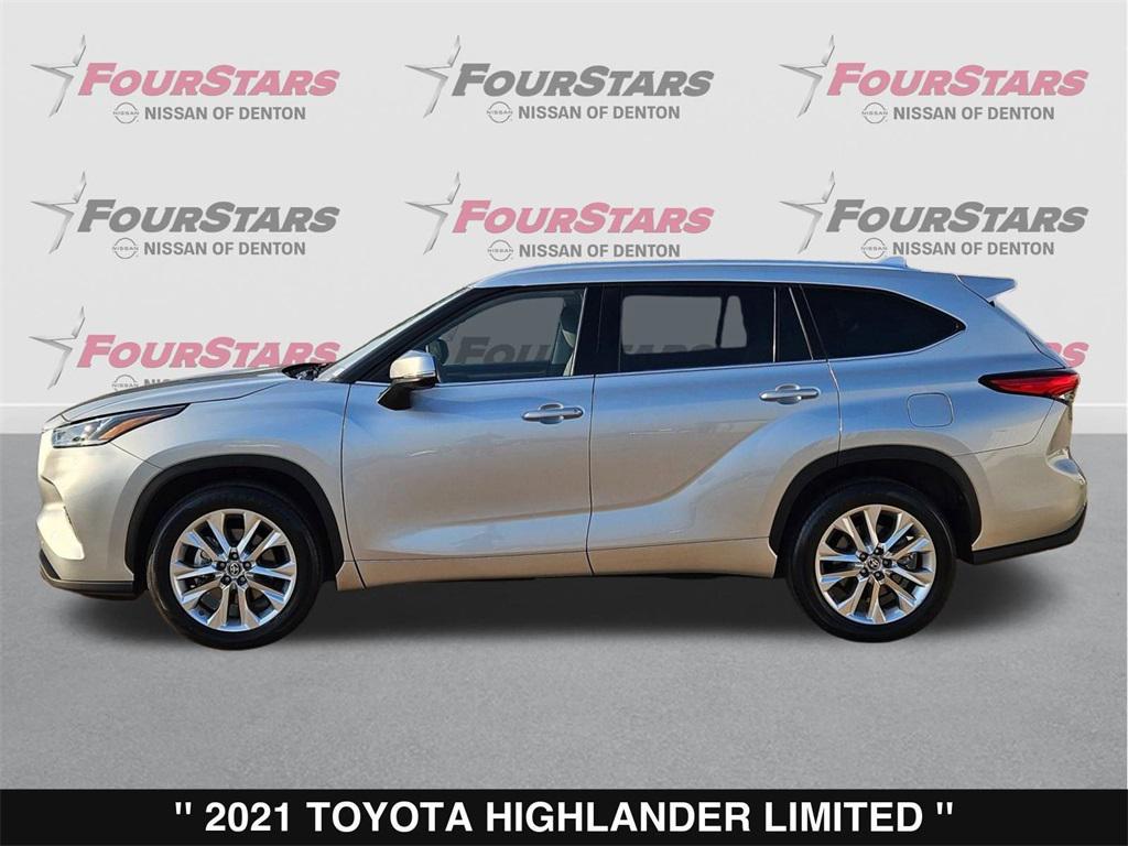 used 2021 Toyota Highlander car, priced at $28,494