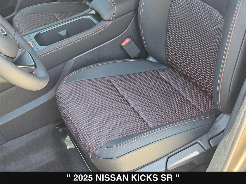 new 2025 Nissan Kicks car, priced at $29,585