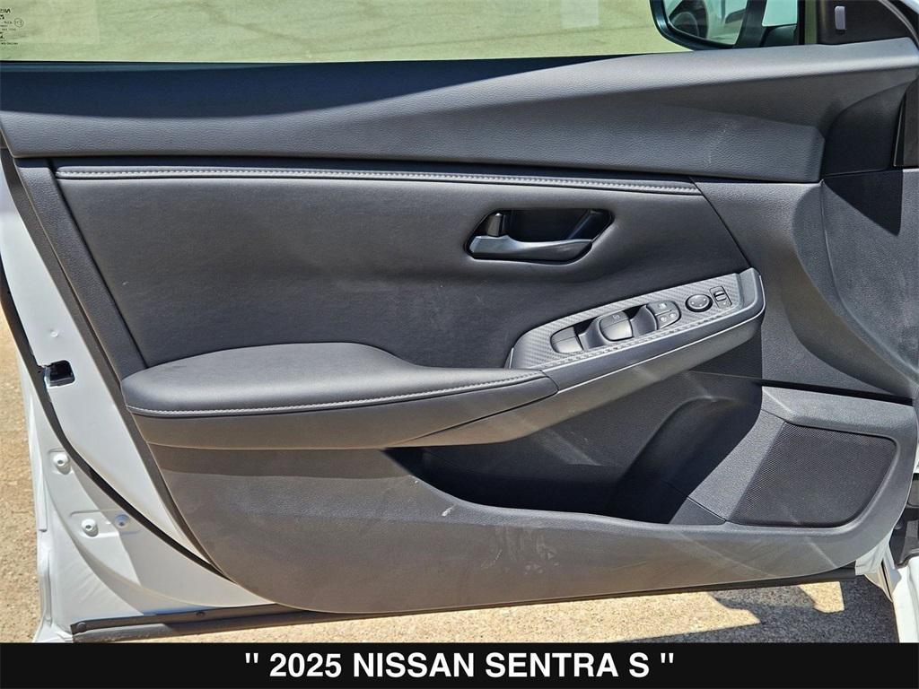 new 2025 Nissan Sentra car, priced at $21,225