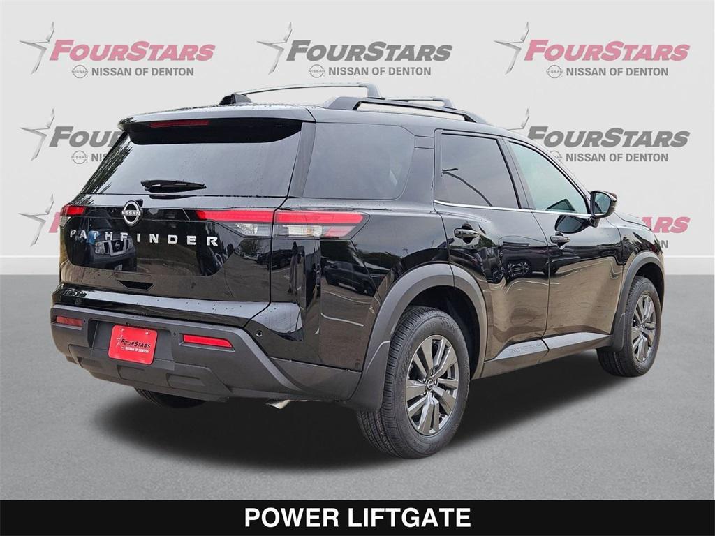 new 2025 Nissan Pathfinder car, priced at $33,202