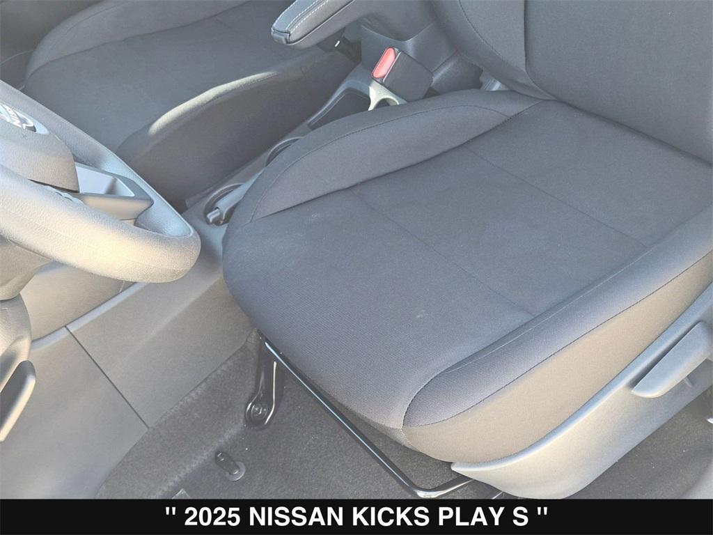 new 2025 Nissan Kicks car, priced at $21,322