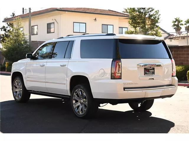 used 2016 GMC Yukon XL car, priced at $26,882