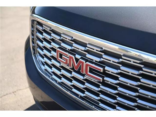 used 2018 GMC Yukon car, priced at $28,889