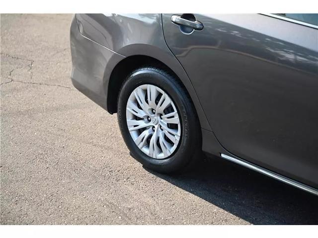 used 2013 Toyota Camry Hybrid car, priced at $13,999